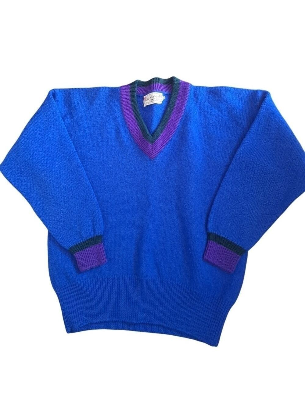 VTG ARCHIE BROWN & SON Braemar 100% wool long sleeve V neck sweater Men's XL